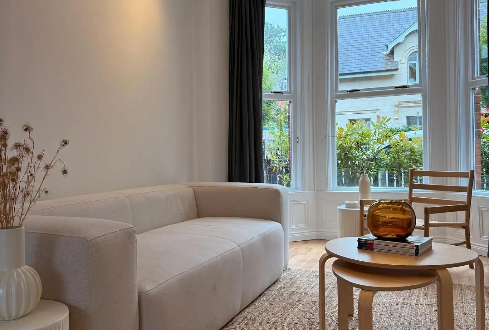 Spacious 4Br Victorian Property W/ Outdoor Terrace Belfast Semesterbostad